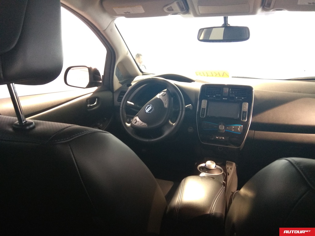 Nissan Leaf SL+P 2014 года за 512 758 грн в Киеве