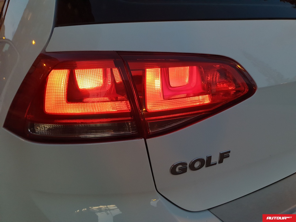 Volkswagen Golf  2013 года за 382 293 грн в Киеве