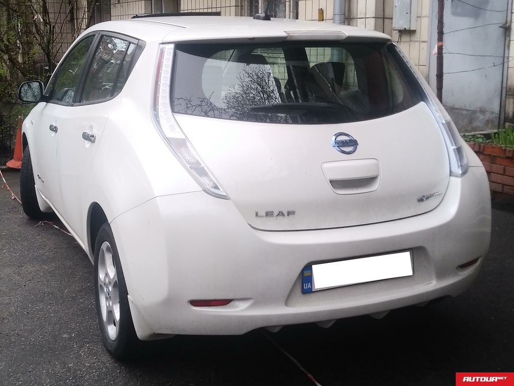 Nissan Leaf SV 2013 года за 318 749 грн в Киеве