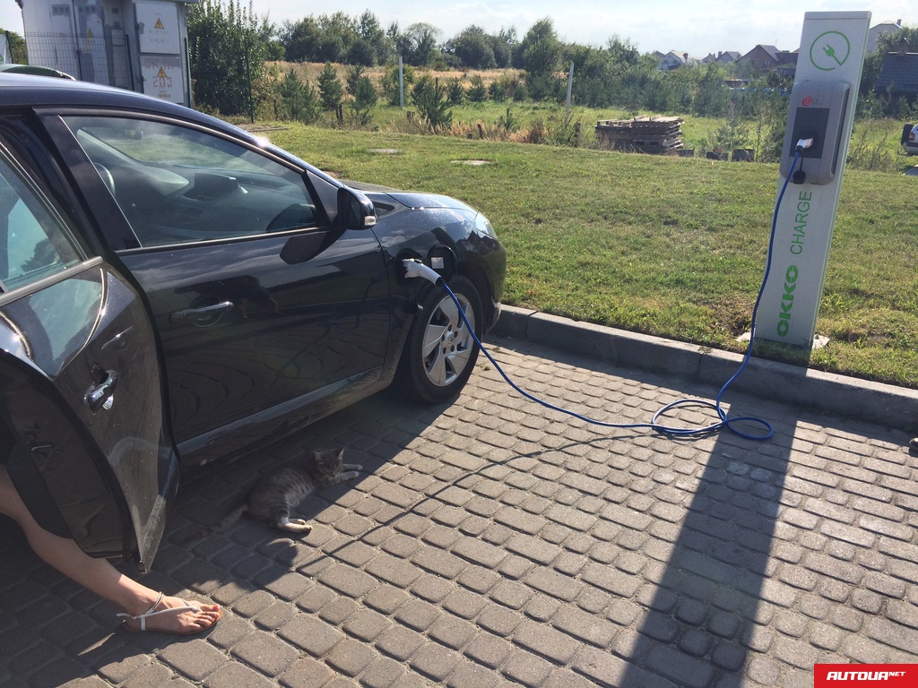 Renault Fluence 70 кВт, батарея 22  кВт 2012 года за 391 407 грн в Львове