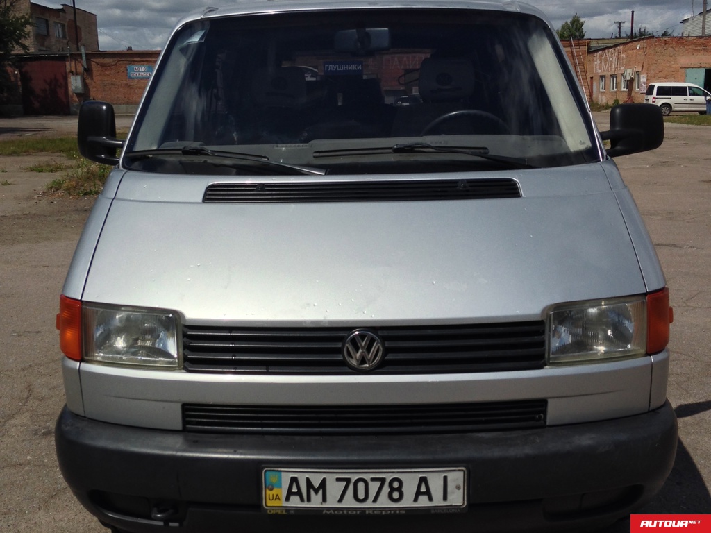 Volkswagen Transporter Kombi webasto 2001 года за 350 917 грн в Житомире