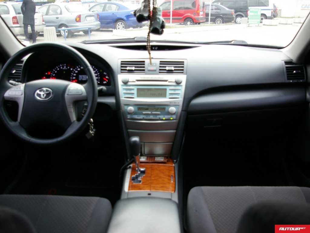 Toyota Camry 2.4 2008 года за 566 866 грн в Киеве