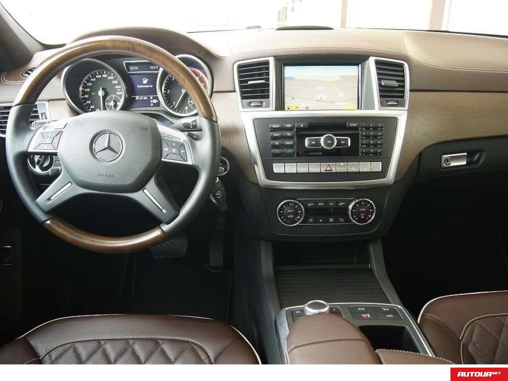 Mercedes-Benz ML 350  2013 года за 1 125 509 грн в Киеве
