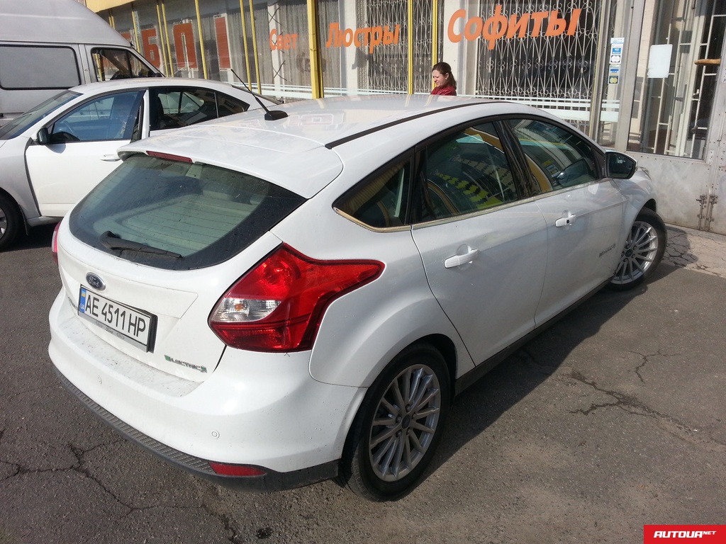 Ford Focus Электро 2013 года за 512 878 грн в Днепре