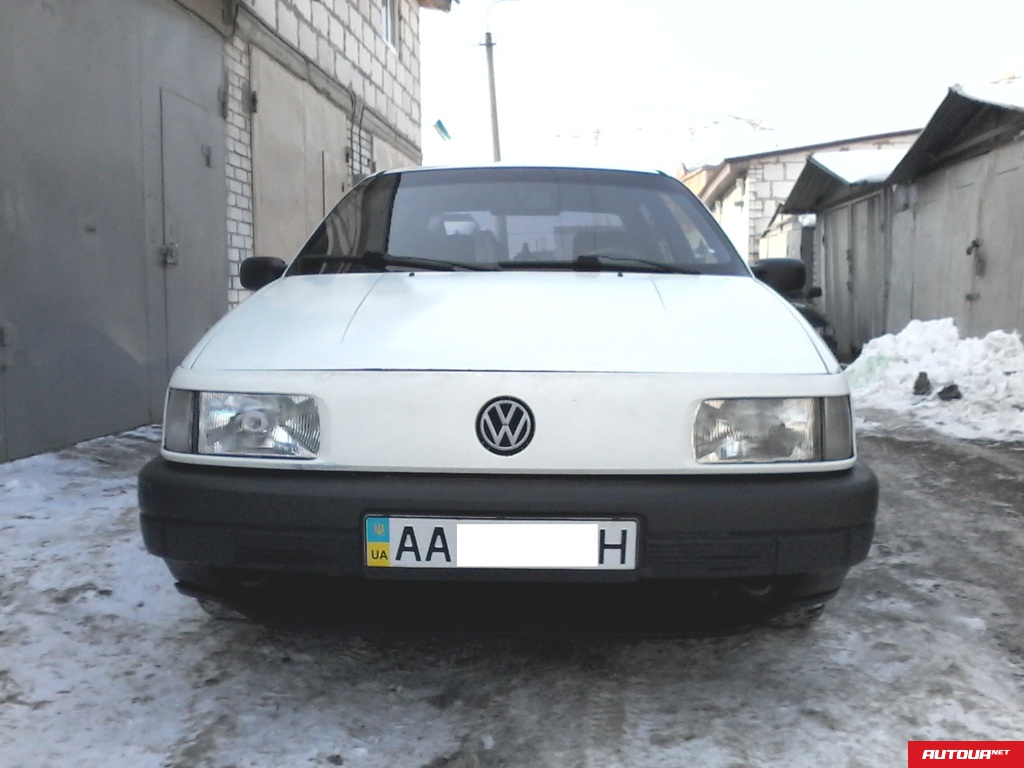Volkswagen Passat 2,0 16V (136 л.с) 1989 года за 86 380 грн в Киеве
