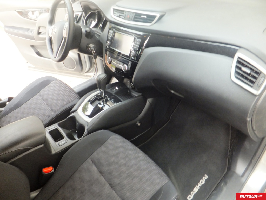 Nissan Qashqai 1.6 Diesel Xtronic SE+ 2014 года за 723 428 грн в Киеве