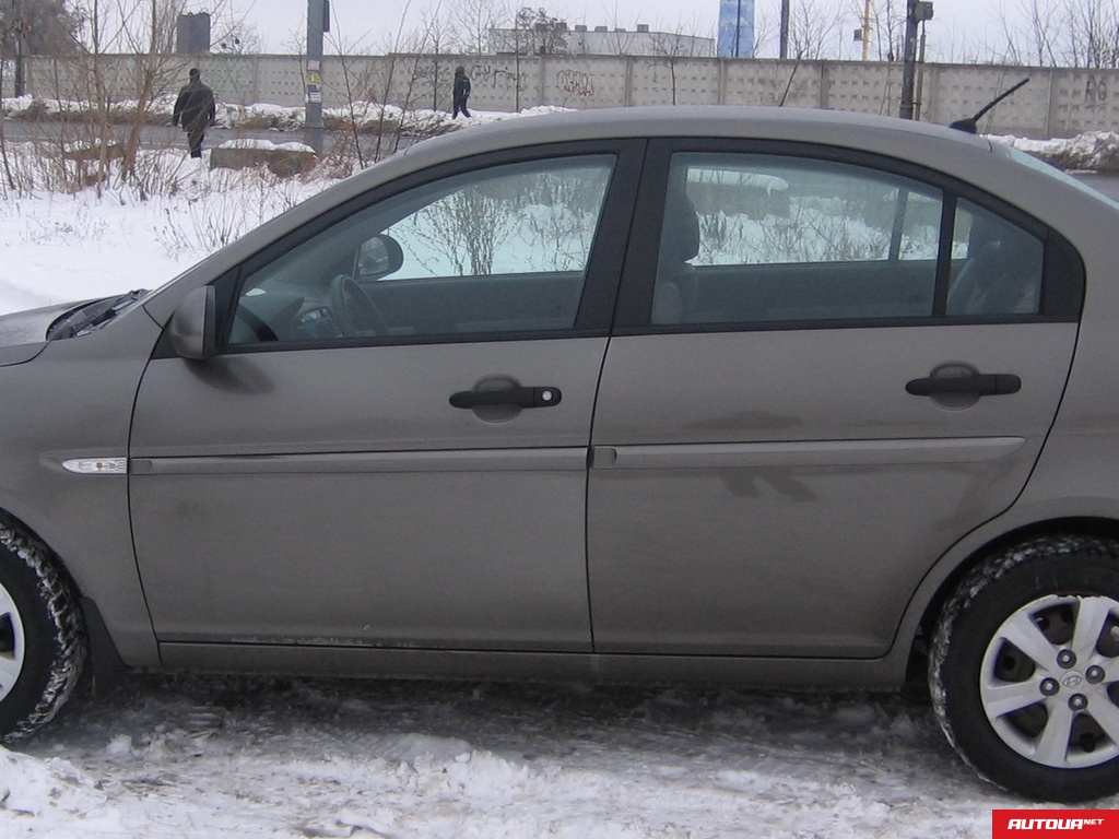 Hyundai Accent 1.4 2008 года за 183 556 грн в Киеве