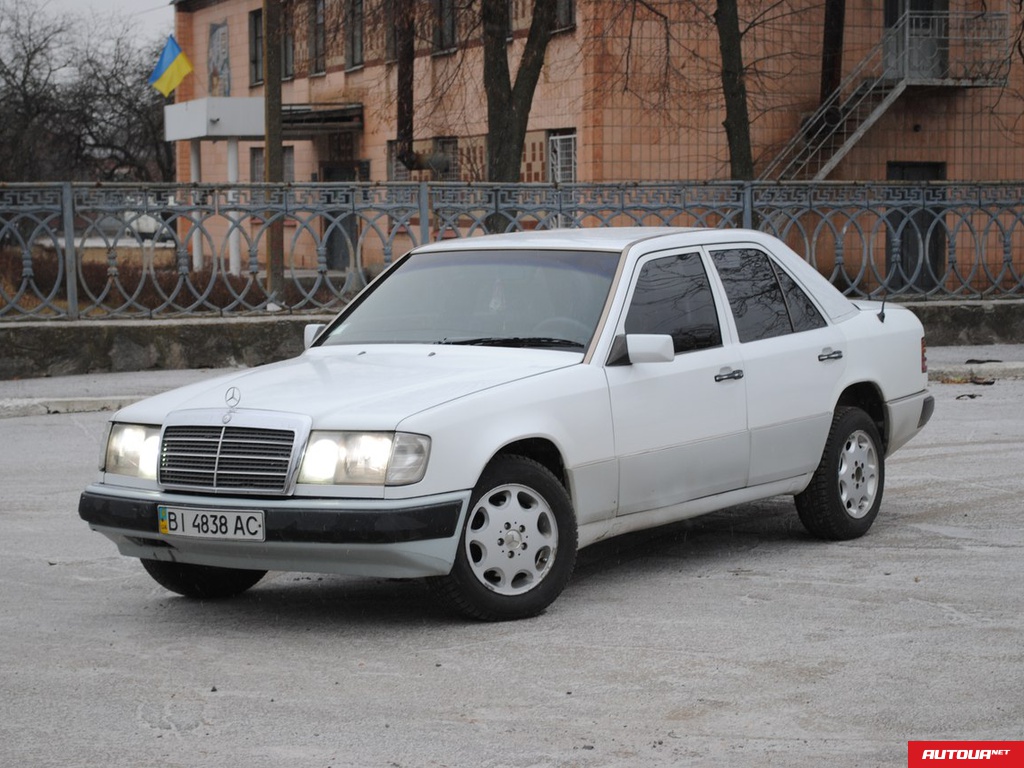 Mercedes-Benz E-Class  1990 года за 116 072 грн в Лубнах