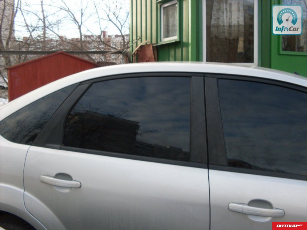 Ford Focus 1.6 AT Comfort 2007 года за 95 000 грн в Киеве