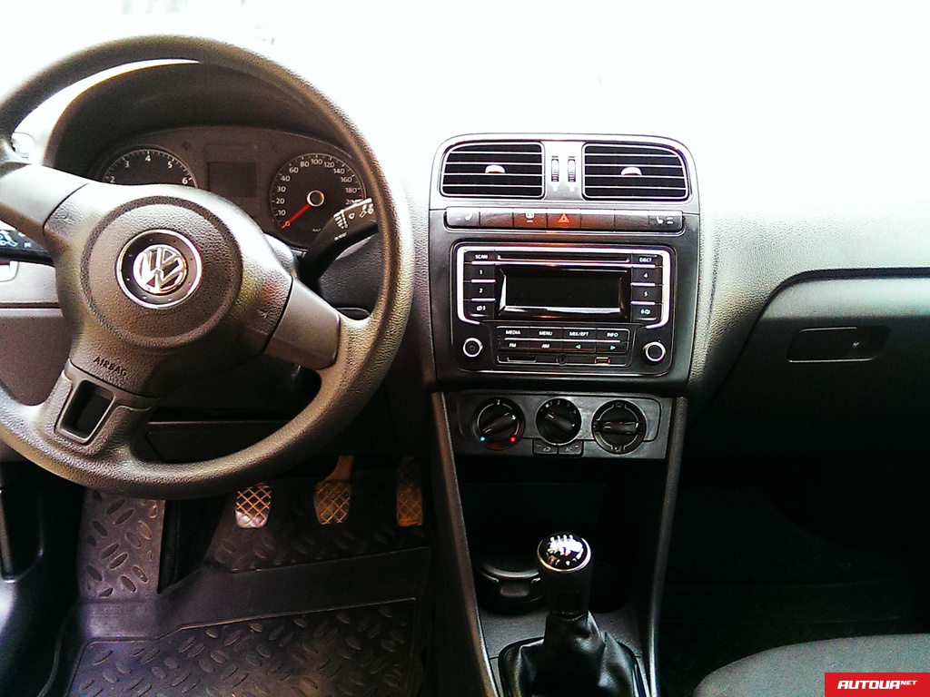 Volkswagen Polo 1,6 2013 года за 278 034 грн в Черновцах