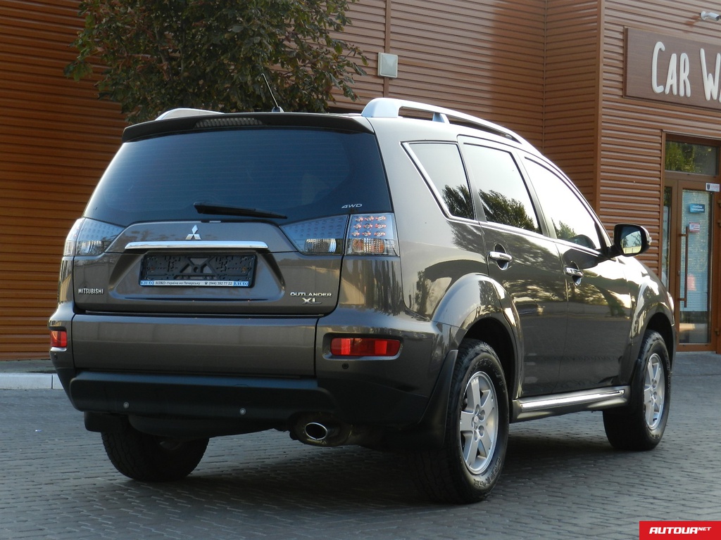 Mitsubishi Outlander XL  2011 года за 491 284 грн в Одессе