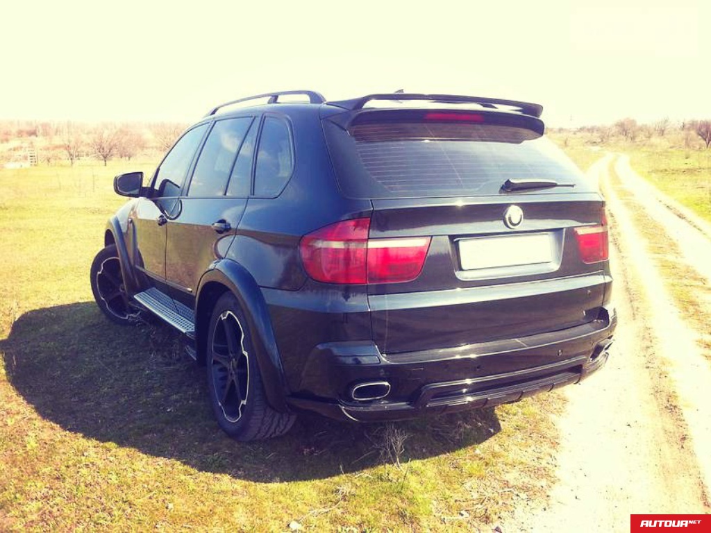 BMW X5   2010 года за 944 776 грн в Киеве