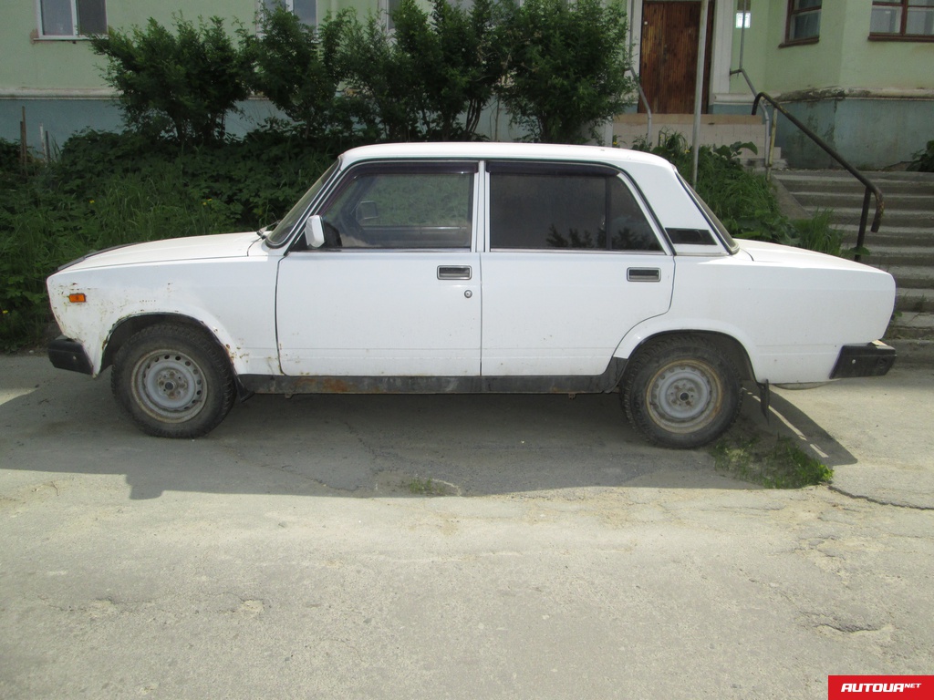 Lada (ВАЗ) 21074 1 запаска, сигнализация SHERIFF, автомагнитола Peoneer, домкрат гидравл. 1т, к-т сцепления 2007 года за 40 490 грн в Донецке