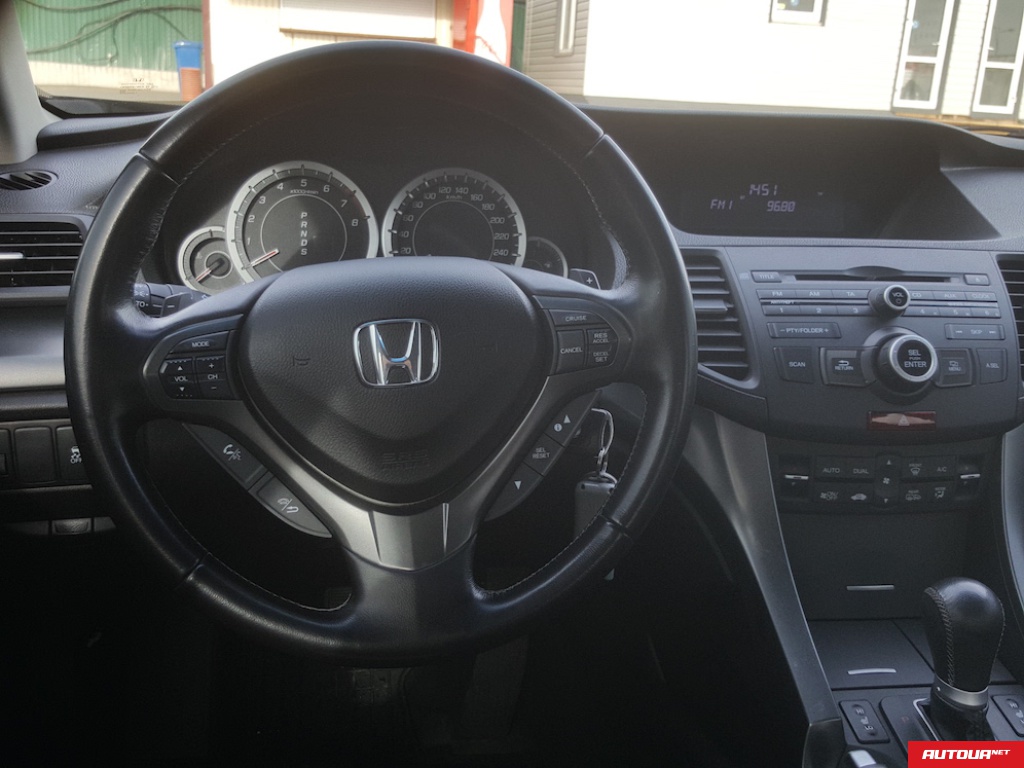 Honda Accord  2011 года за 447 006 грн в Киеве