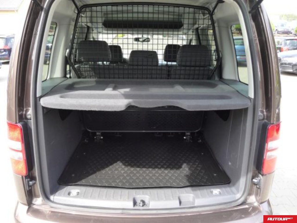 Volkswagen Caddy 2.0 2015 года за 285 000 грн в Сумах
