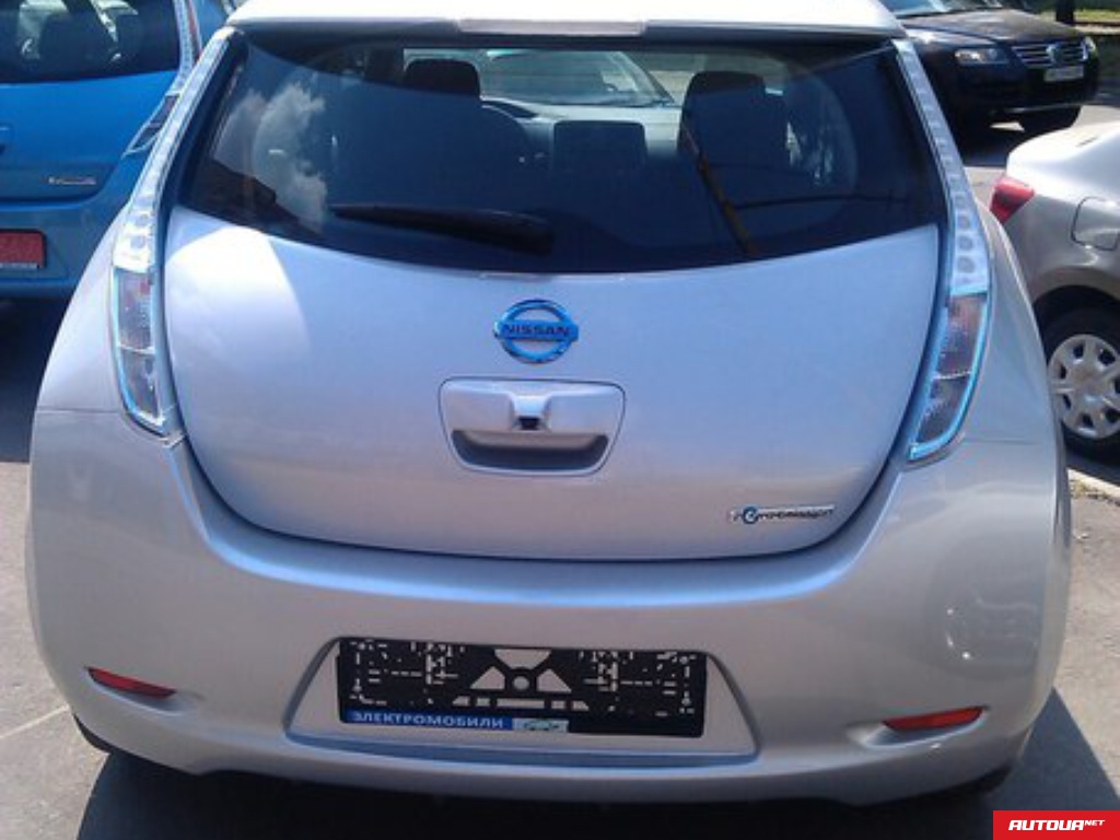 Nissan Leaf  2013 года за 566 866 грн в Днепре