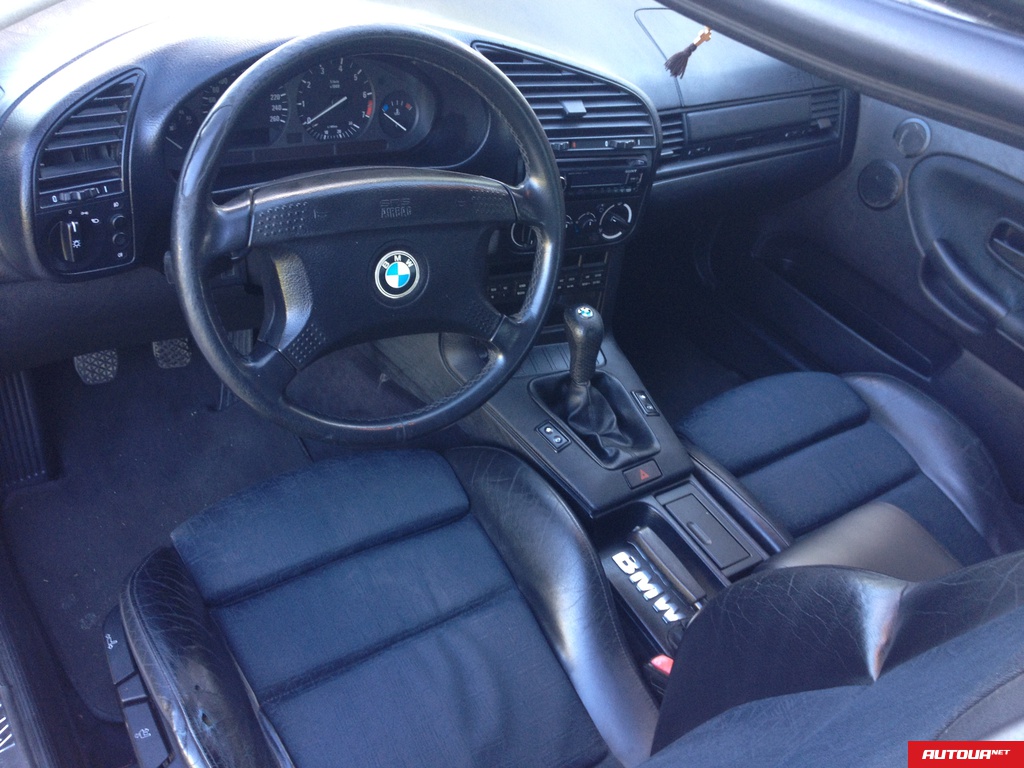BMW 323i  1996 года за 134 968 грн в Киеве