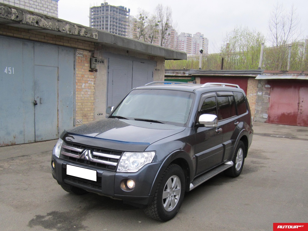 Mitsubishi Pajero  2007 года за 531 774 грн в Киеве