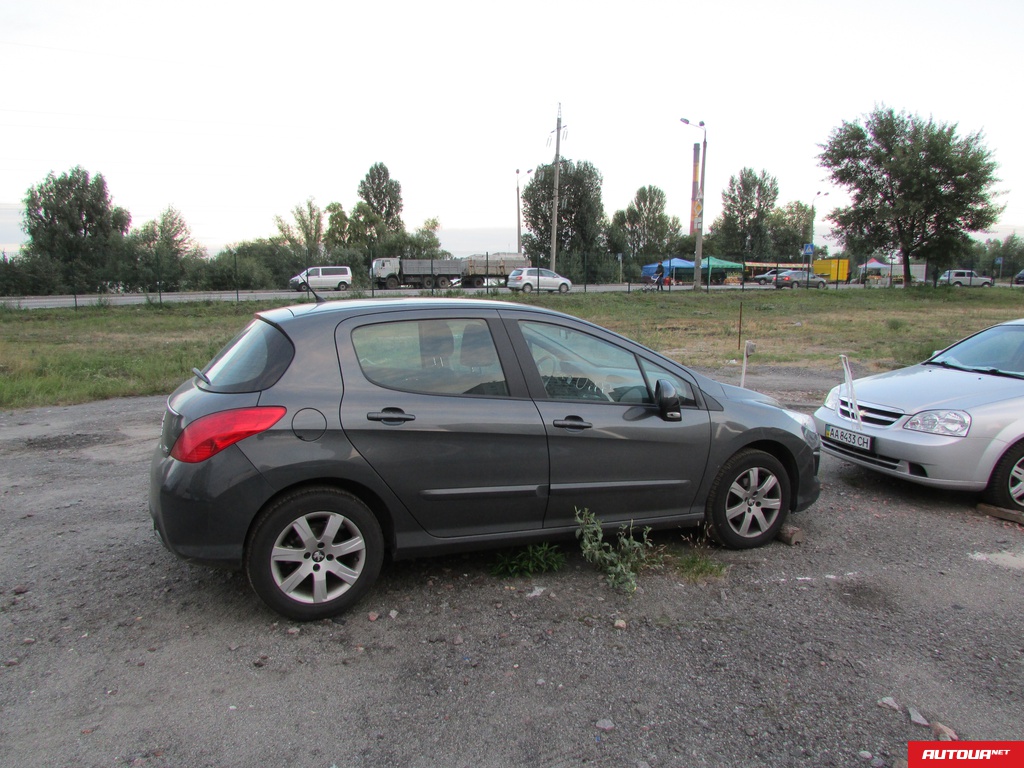 Peugeot 308 1.6 MT Active 2012 года за 499 382 грн в Киеве