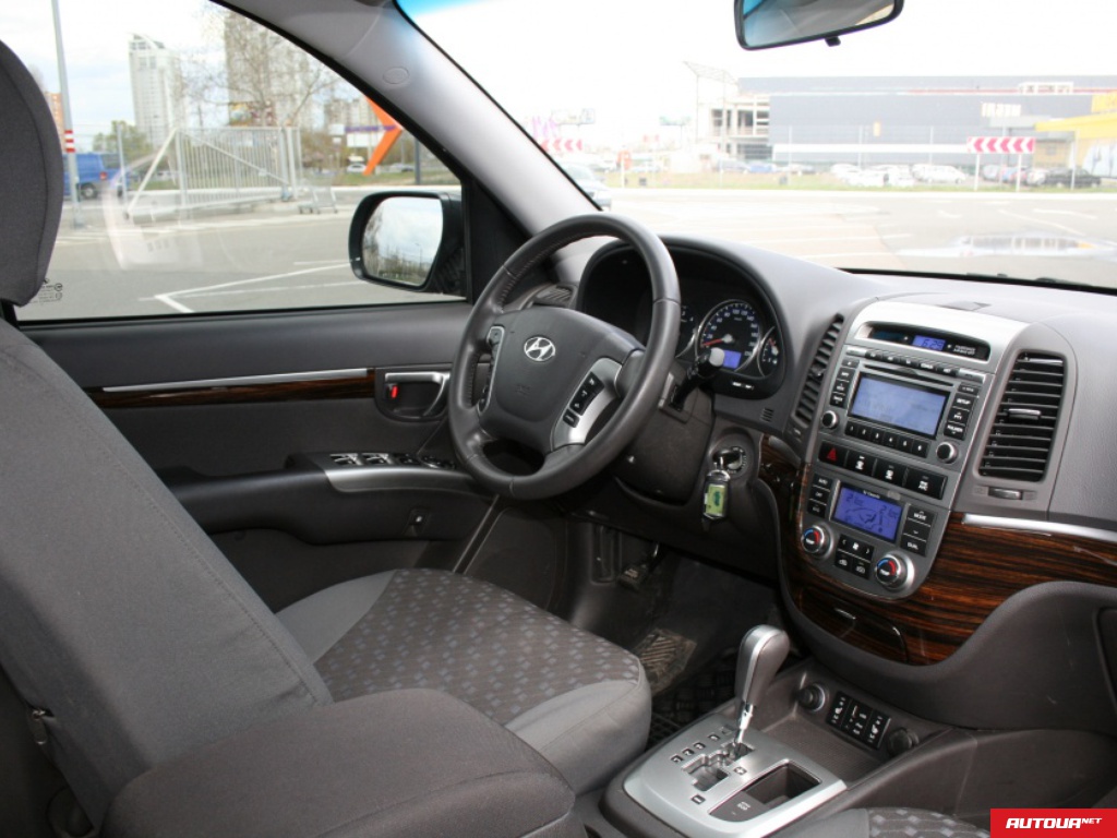 Hyundai Santa Fe  2011 года за 634 350 грн в Киеве