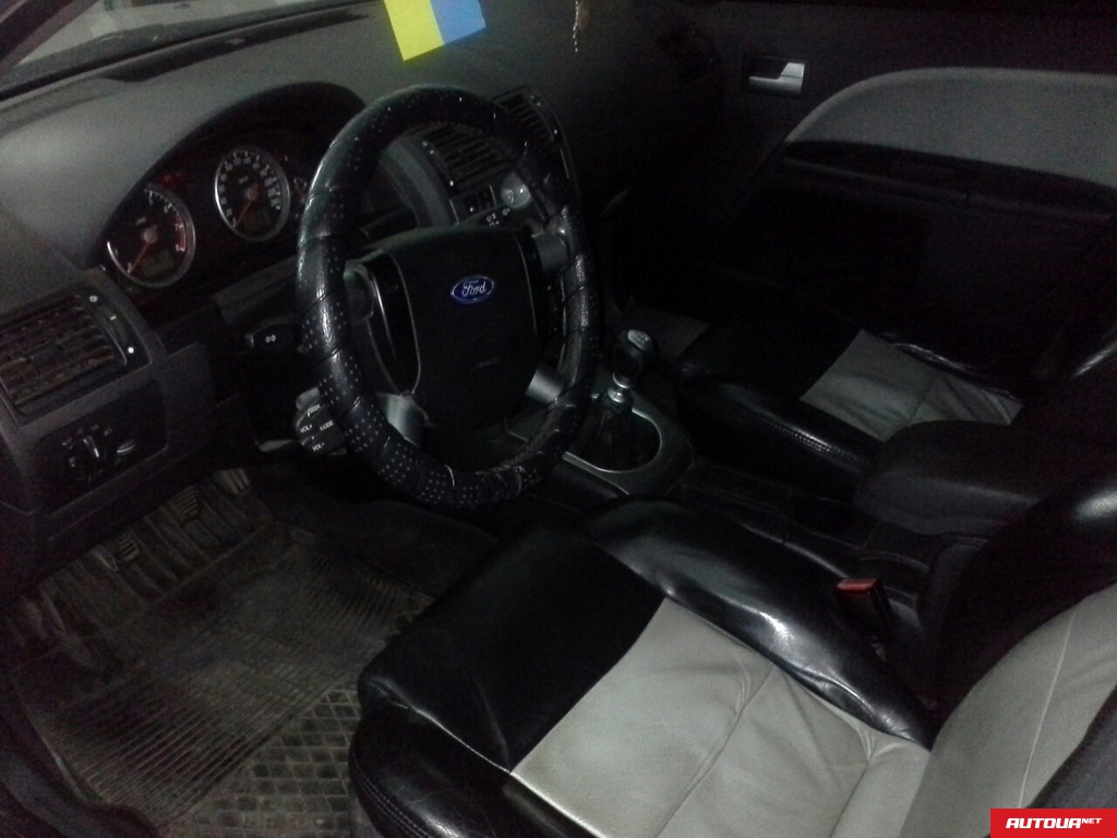 Ford Mondeo 2,5 MT 2001 года за 140 367 грн в Киеве