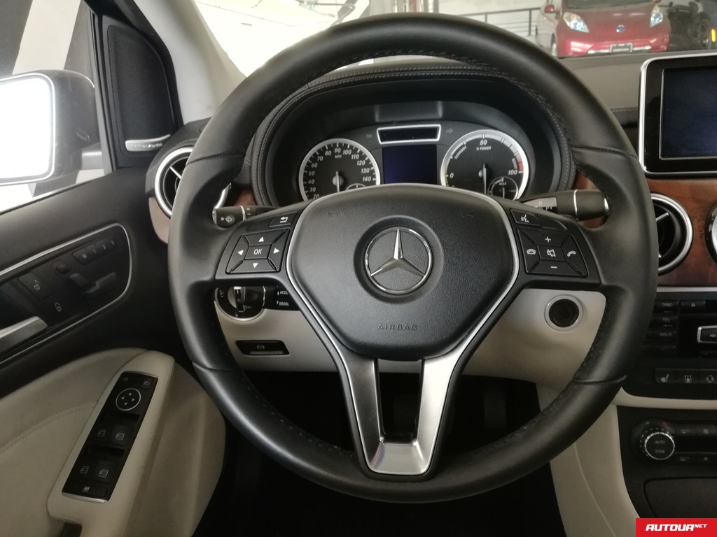 Mercedes-Benz B-Class Electric Drive premium 2014 года за 637 155 грн в Киеве