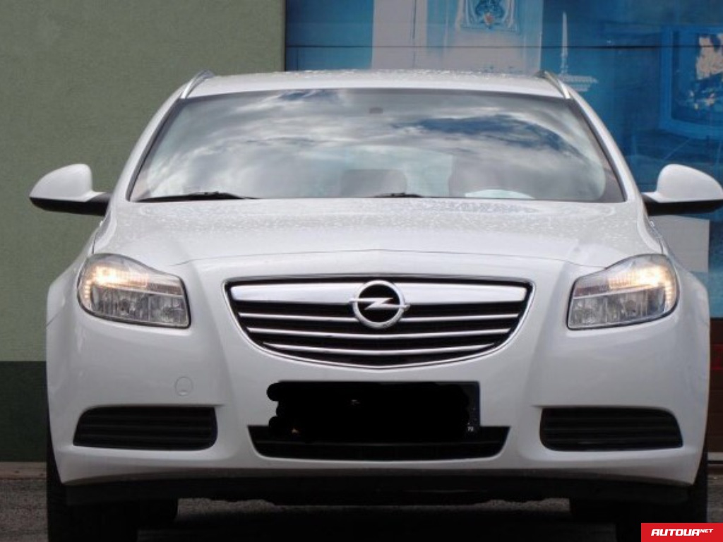 Opel Insignia 2.0D AT 2012 года за 337 049 грн в Киеве