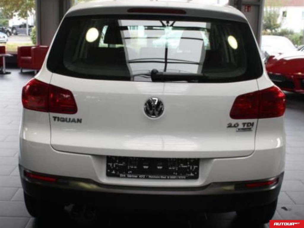 Volkswagen Tiguan  2014 года за 300 000 грн в Днепродзержинске
