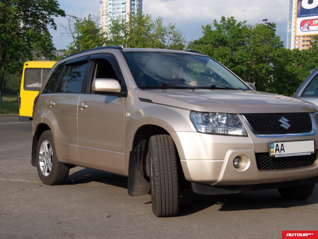 Suzuki Grand Vitara 2.0 AT 2006 года за 458 891 грн в Киеве