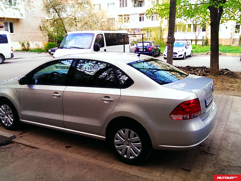 Volkswagen Polo 1,6 2013 года за 278 034 грн в Черновцах