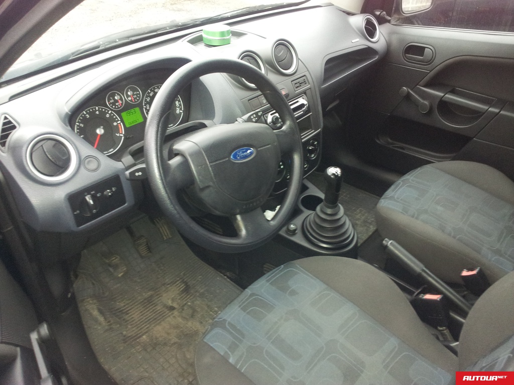 Ford Fiesta 1,25 мт comfort 2007 года за 202 452 грн в Киеве