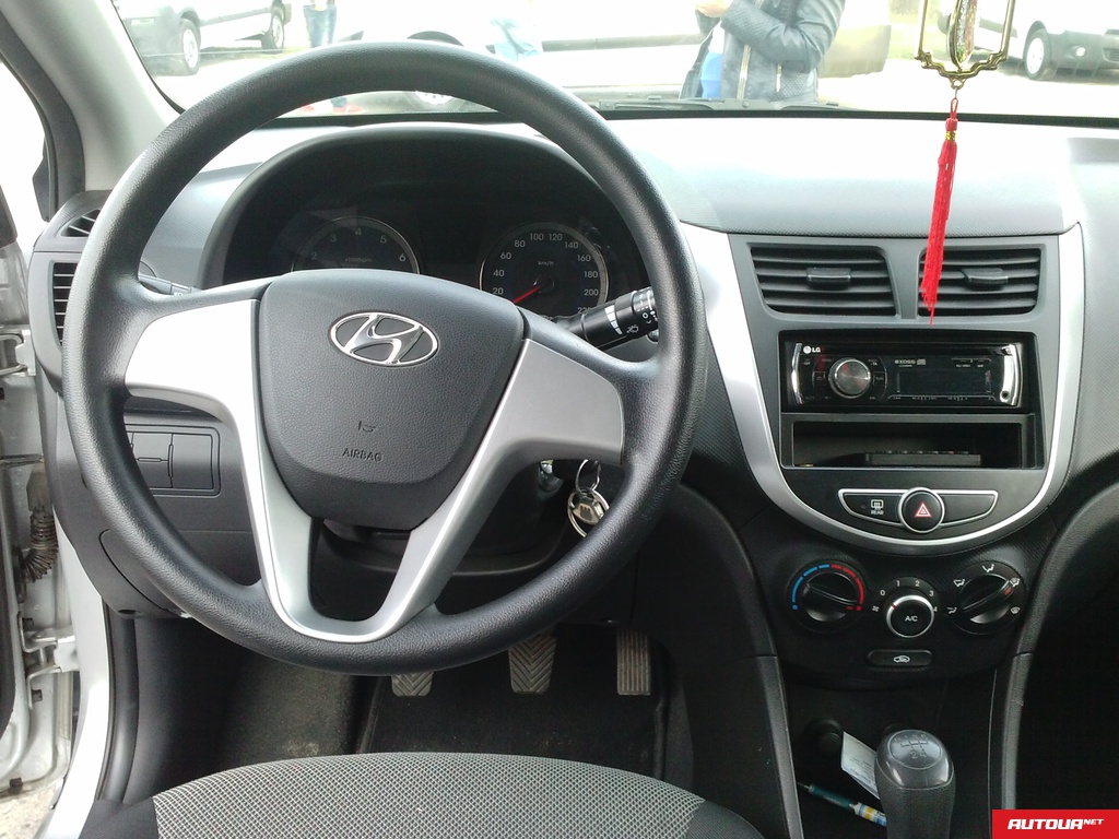 Hyundai Accent  2013 года за 364 414 грн в Луцке
