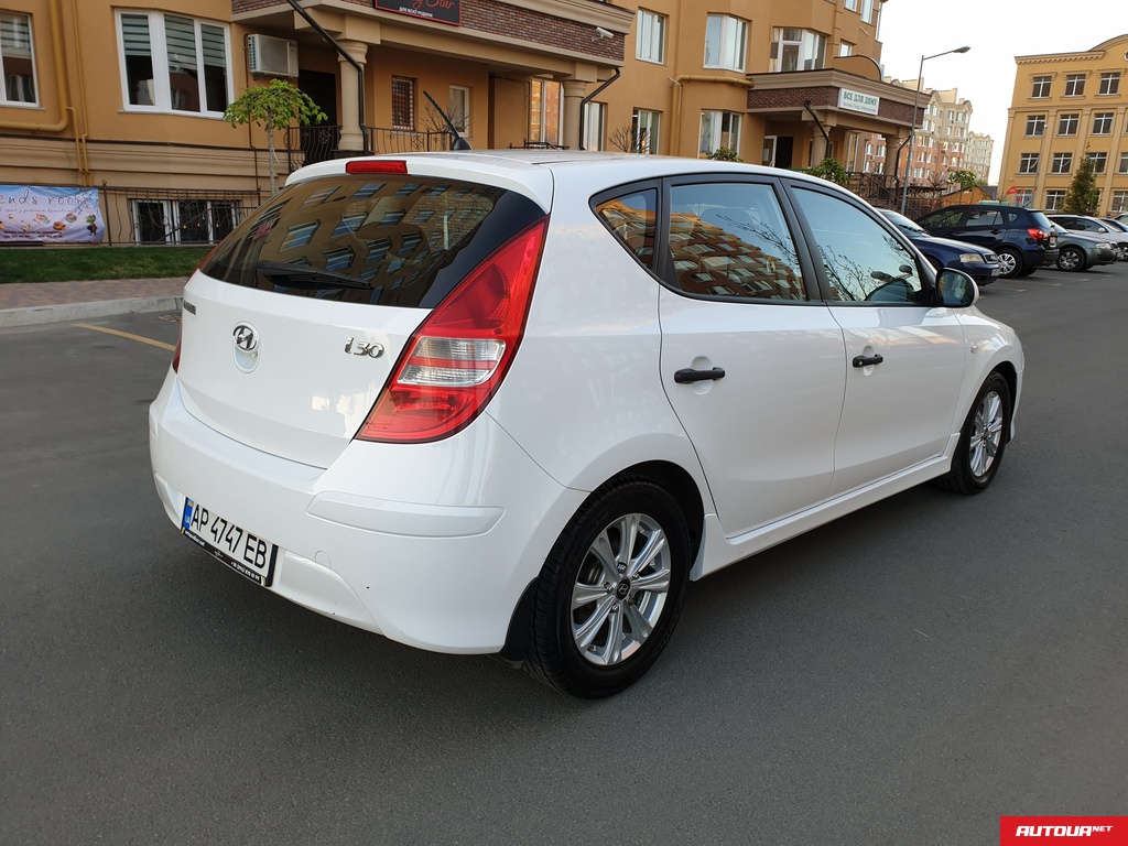 Hyundai i30  2010 года за 238 407 грн в Киеве