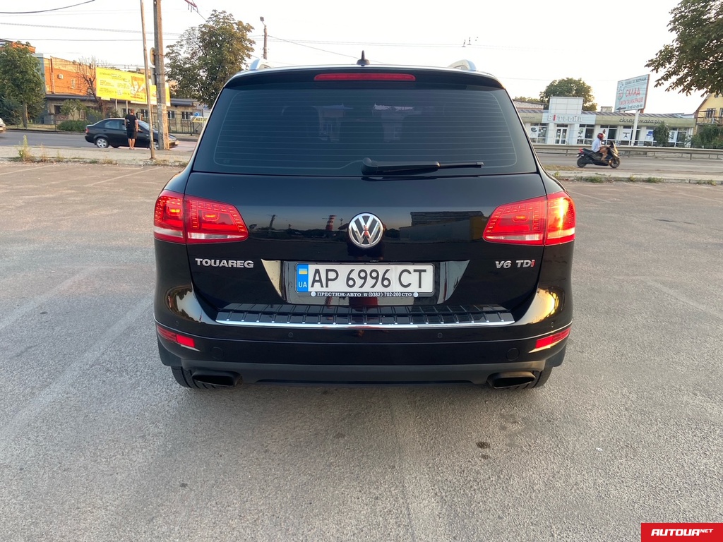 Volkswagen Touareg  2014 года за 930 331 грн в Житомире
