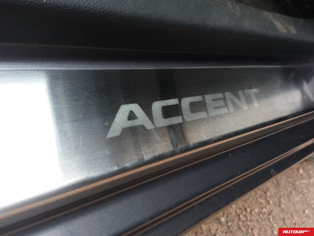 Hyundai Accent  2012 года за 267 237 грн в Чернигове