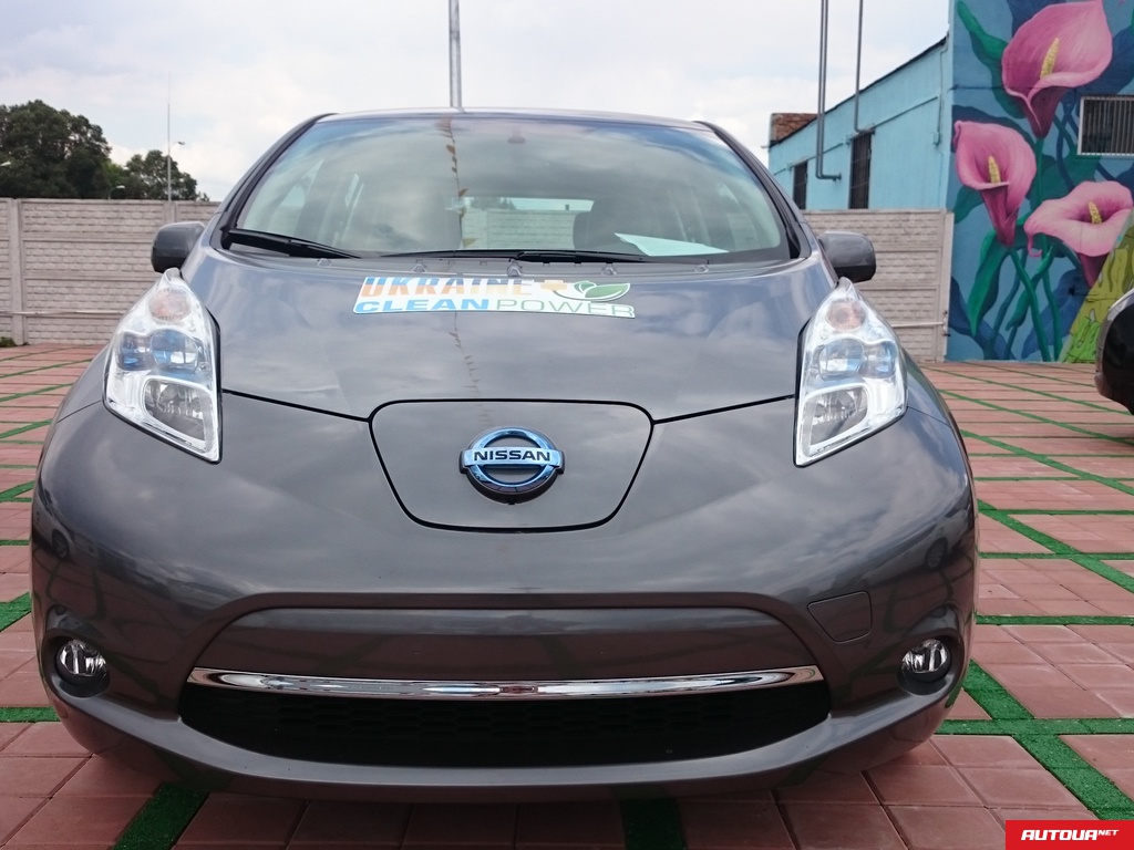 Nissan Leaf SL 2014 года за 593 859 грн в Запорожье