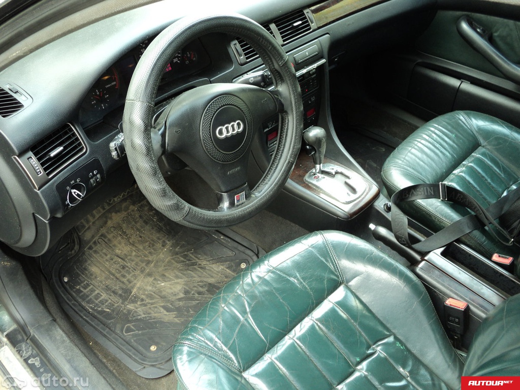 Audi A6 2.4 AT Comfort 1997 года за 77 400 грн в Москве