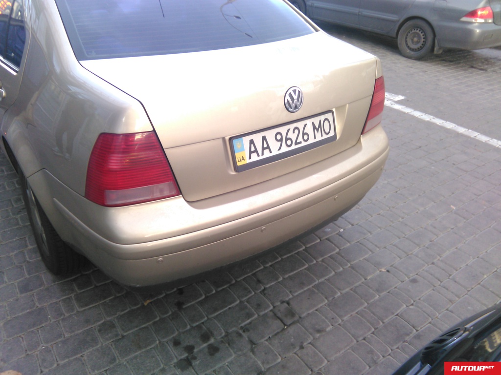 Volkswagen Bora 1.6 АТ Сomfort 2001 года за 159 262 грн в Киеве