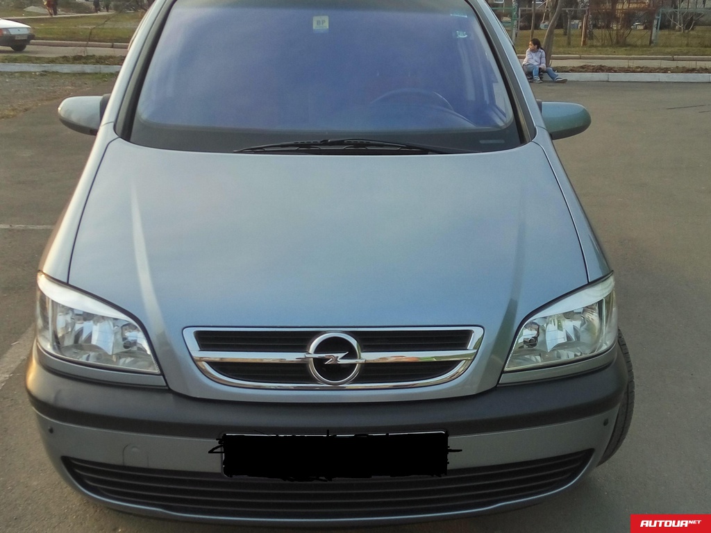 Opel Zafira 1.8 Comfort 2003 года за 153 763 грн в Донецке