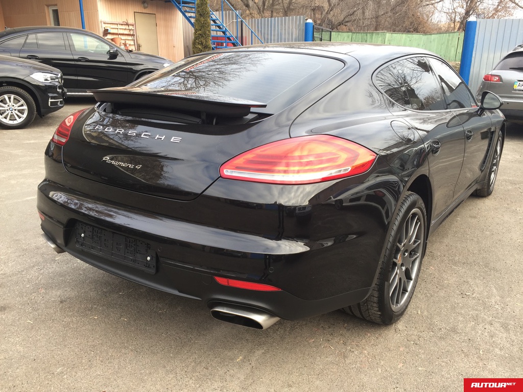 Porsche Panamera 3.6 Полный привод 2015 года за 2 156 789 грн в Киеве