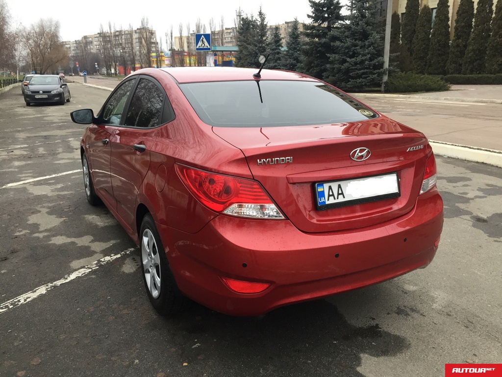 Hyundai Accent 1.4 AT Classic 2014 года за 317 803 грн в Киеве