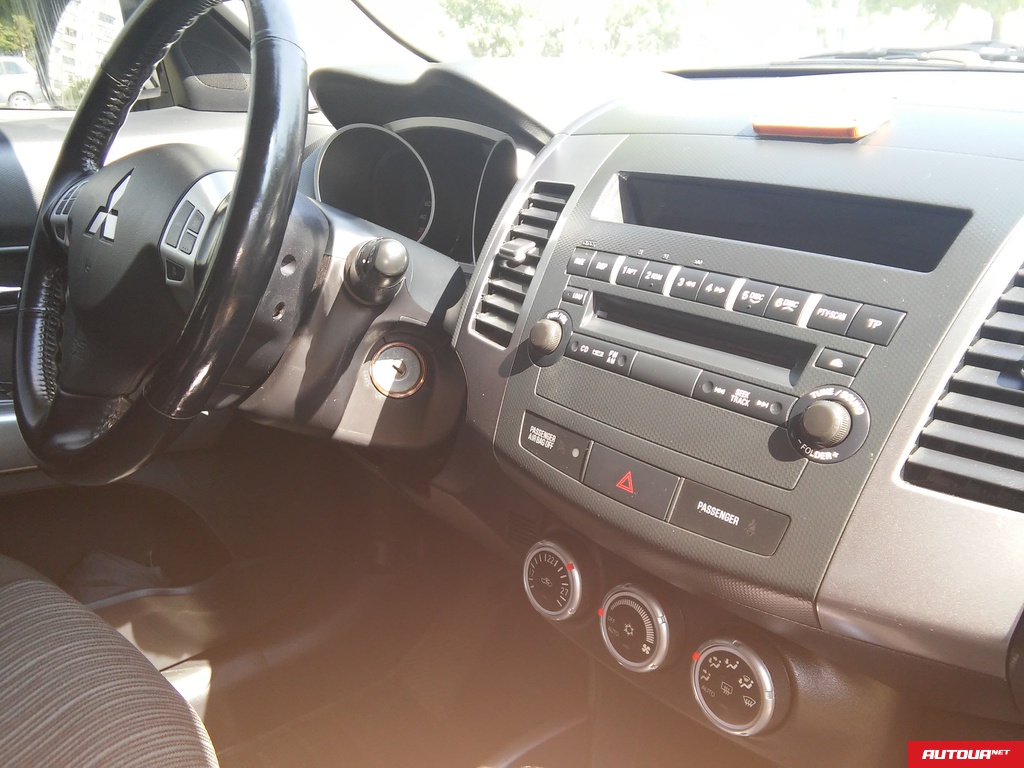 Mitsubishi Outlander XL  2008 года за 377 910 грн в Херсне