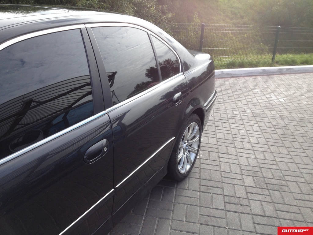 BMW 5 Серия  2000 года за 359 015 грн в Киеве