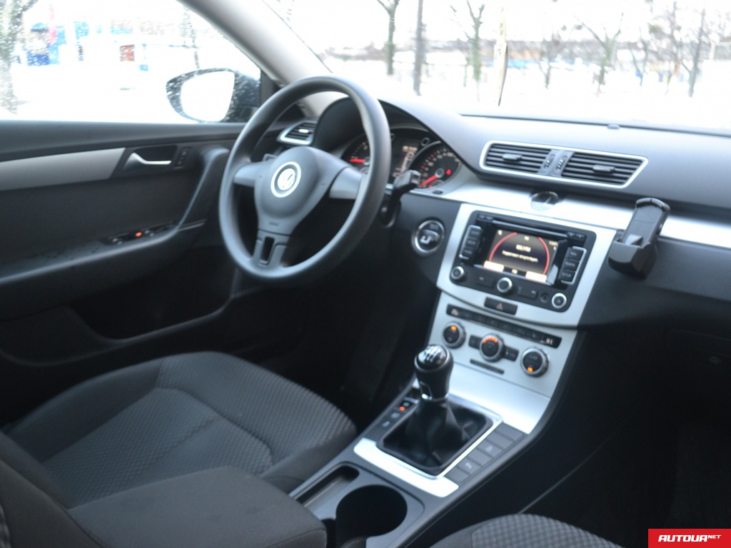 Volkswagen Passat  2012 года за 360 991 грн в Киеве