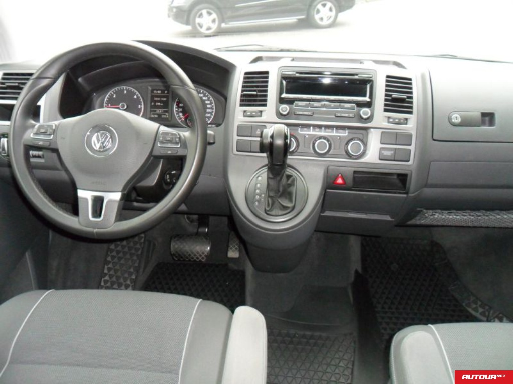 Volkswagen Multivan 2.0DAT 2012 года за 1 484 648 грн в Киеве