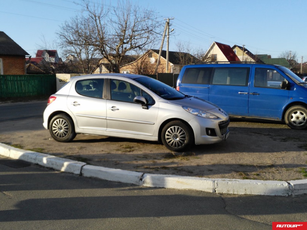 Peugeot 207 1,4 VTi, бензин, 95 л.с. 2011 года за 176 520 грн в Киеве