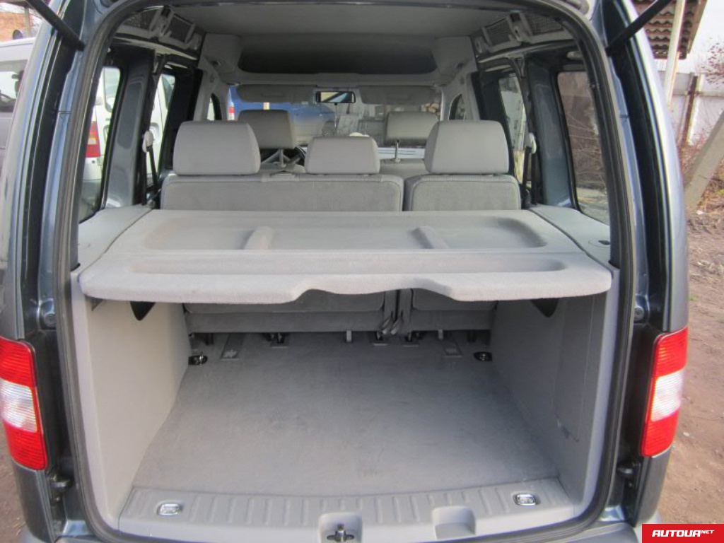 Volkswagen Caddy LIFE 1.9 TDI 105 л.с 2005 года за 202 452 грн в Киеве