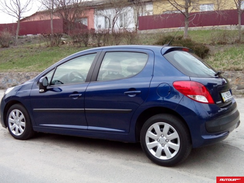 Peugeot 207 1.4 90 л.с. Trendy 2009 года за 195 704 грн в Киеве