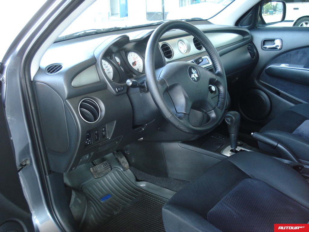 Mitsubishi Outlander 4WD AT 2007 года за 377 910 грн в Харькове