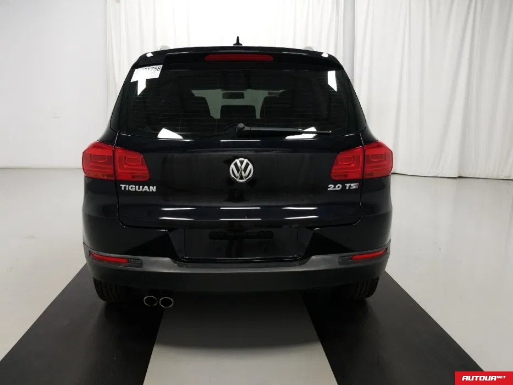 Volkswagen Tiguan  2015 года за 289 157 грн в Киеве